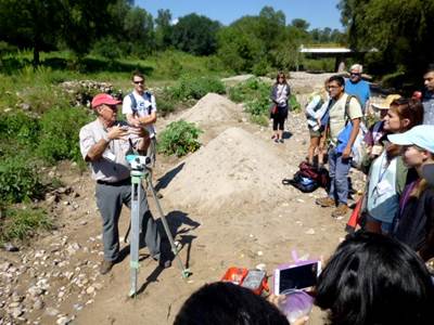 WMHS graduate students learn about stream profiling during their visit to Mexico.