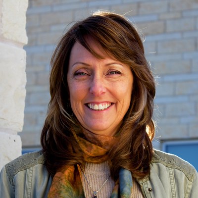 Tina Hendon, TWRI (clickable, links to Tina Hendon's biography page)