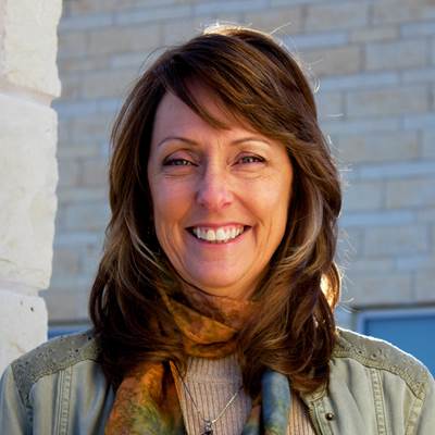 Tina Hendon Headshot, TWRI