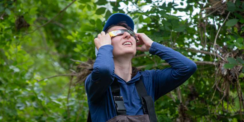 Water quality monitoring during an eclipse