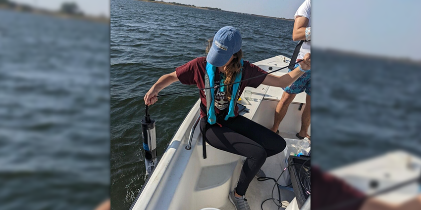 Mills Scholarship recipient studies harmful algae blooms